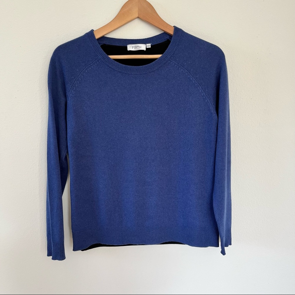 Firth cobalt blue silk/cashmere blend cropped sweater w/black silk back, size XS